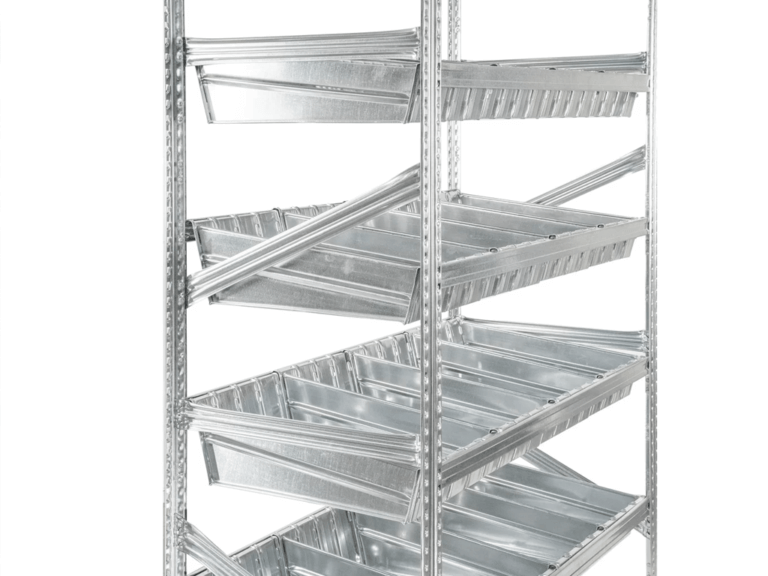 regały z kuwetami magazynowymi