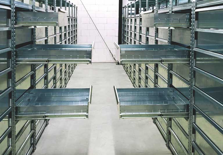 Regały z szufladami