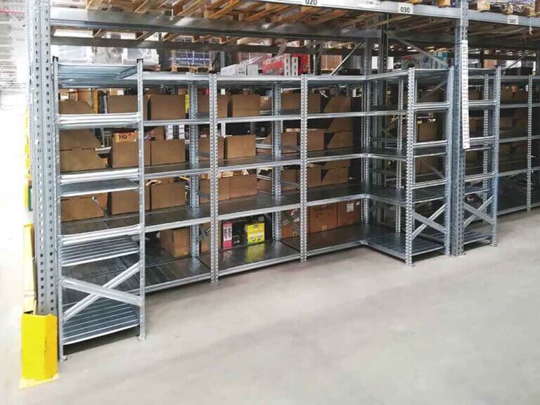 regały magazynowe w literę u CBTC