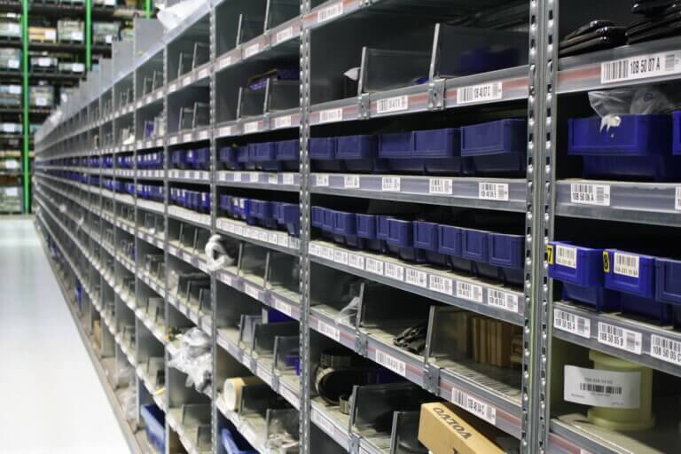 Regały do kompletacji