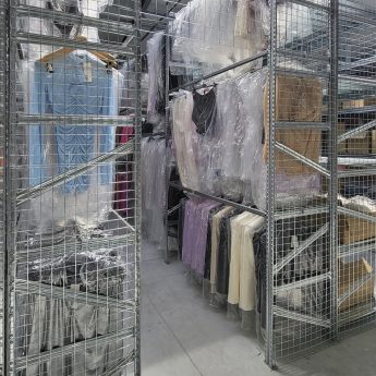 Regały na buty i ubrania